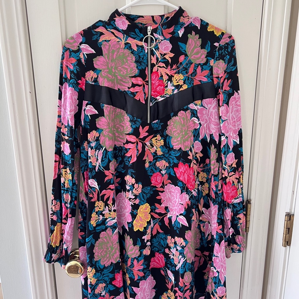 Floral Zip-Up Dress